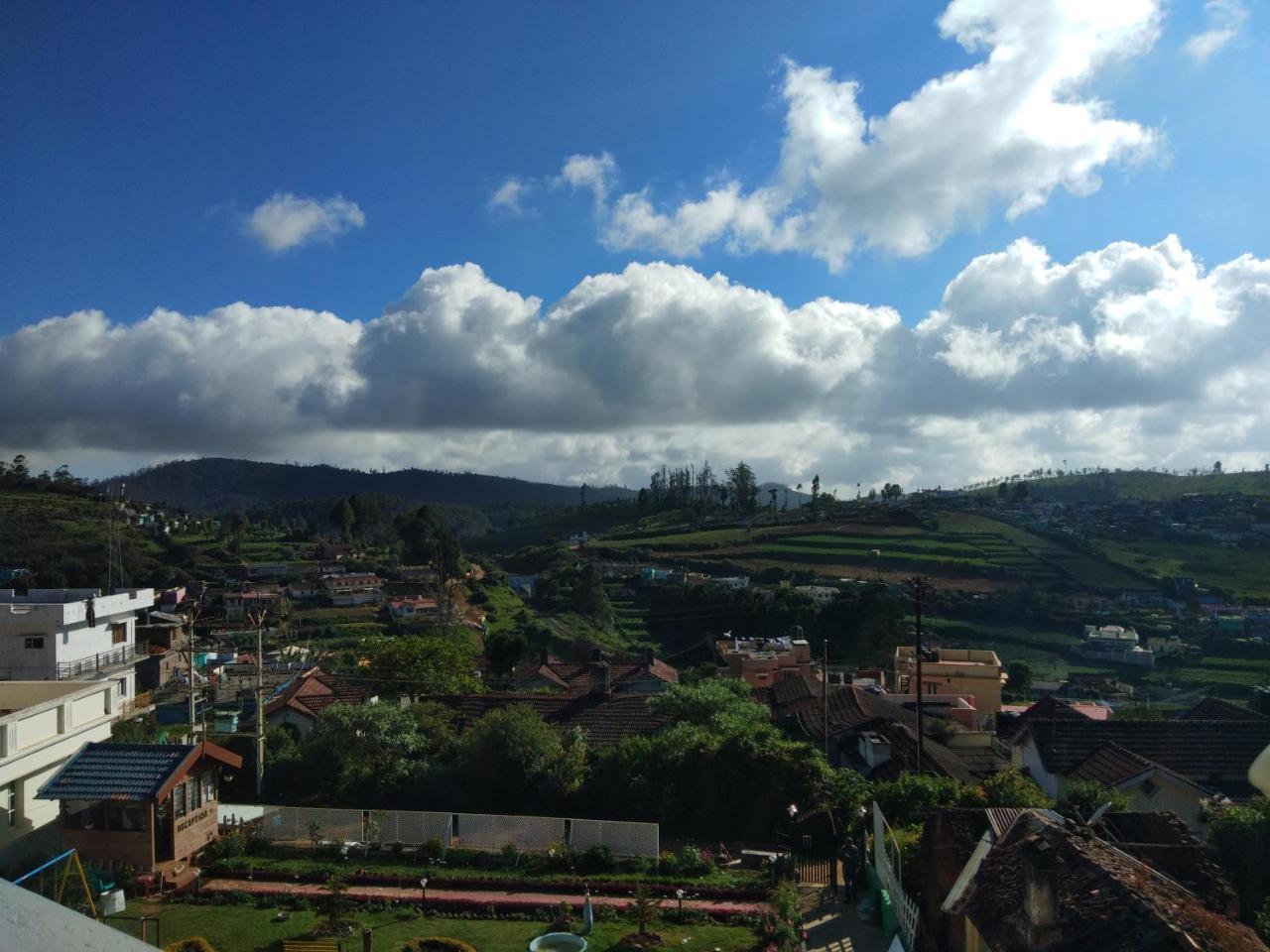 Drizzle Drop Inn Ooty Kültér fotó